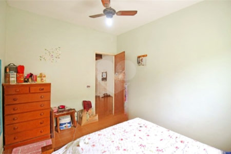 Casa à venda com 3 quartos, sendo 1 suíte,  em Estância Balneária Belmira Novaes, Peruíbe, SP