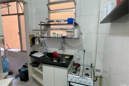 Apartamento à venda com 2 quartos em Praça da Bandeira, Rio de Janeiro, RJ