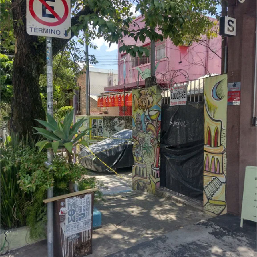 Sobrado à venda ou para alugar com 4 quartos em Vila Madalena, São Paulo, SP