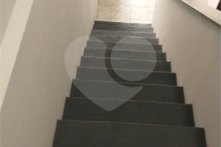Casa à venda com 4 quartos, sendo 2 suítes,  em Conjunto Habitacional Brás Cubas, Mogi das Cruzes, SP
