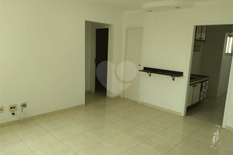 Apartamento à venda com 2 quartos em Parque Edu Chaves, São Paulo, SP