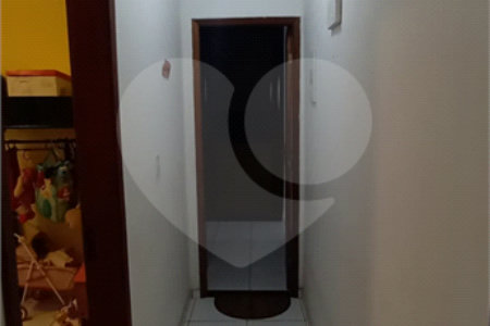 Casa à venda com 3 quartos, sendo 1 suíte, em Areal, Araruama, RJ