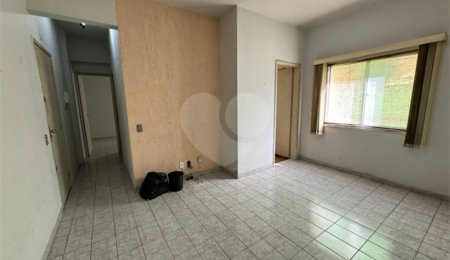 Apartamento à venda com 2 quartos em Aclimação, São Paulo, SP