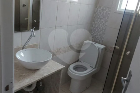 Casa à venda com 5 quartos, sendo 1 suíte, em Vila Medeiros, São Paulo, SP