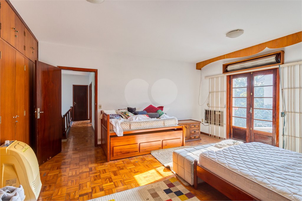 Sobrado à venda com 3 quartos, sendo 1 suíte,  em Jardim Prudência, São Paulo, SP