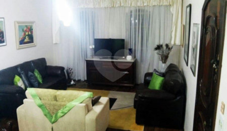Casa à venda com 3 quartos, sendo 1 suíte,  em Santana, São Paulo, SP