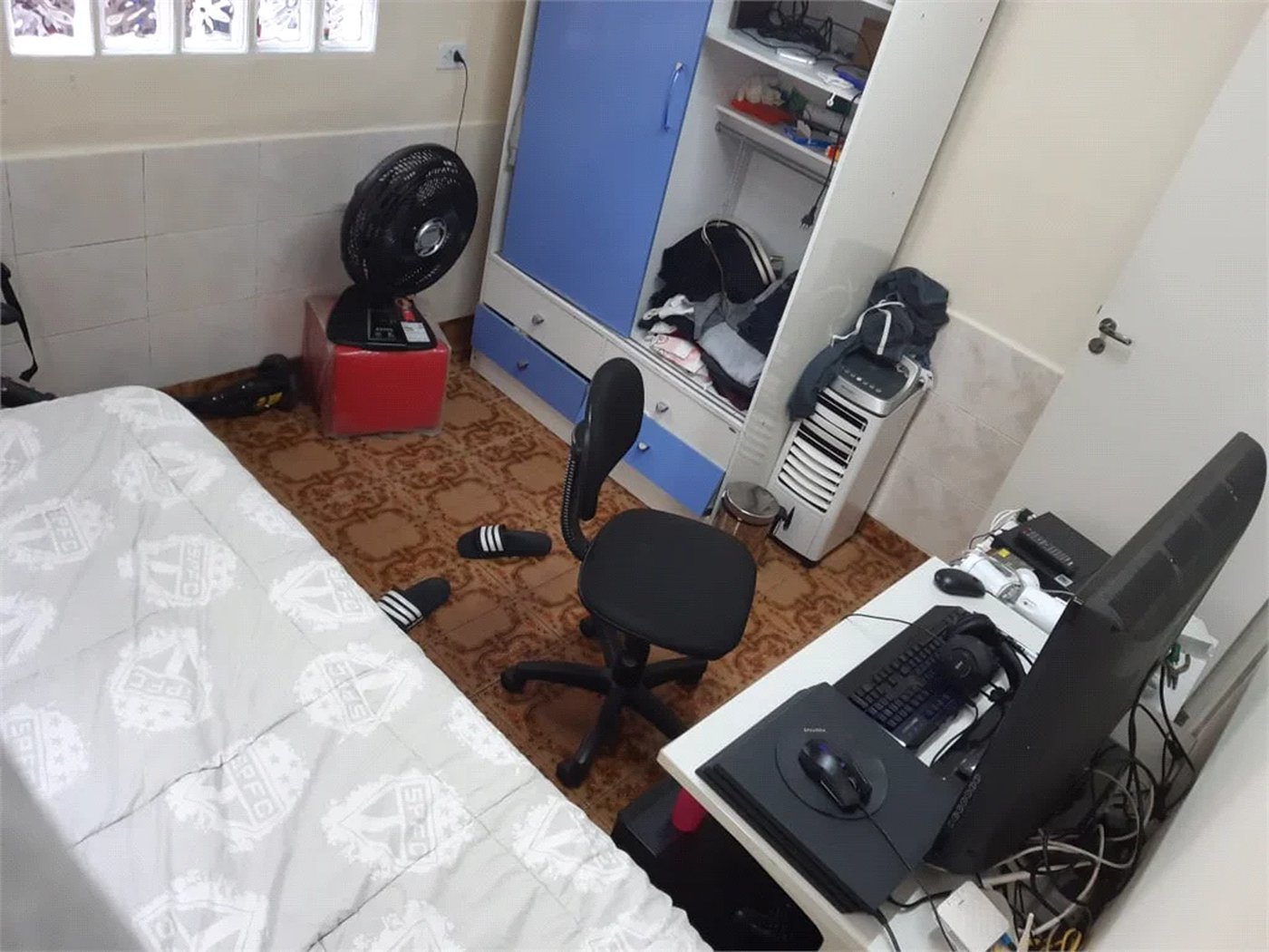 Casa Térrea à venda com 4 quartos em Vila Ernesto, São Paulo, SP