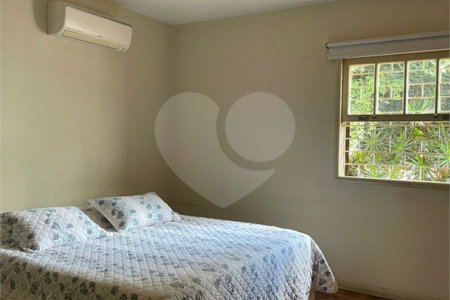 Sobrado à venda com 5 quartos, sendo 2 suítes, em Vila Cordeiro, São Paulo, SP