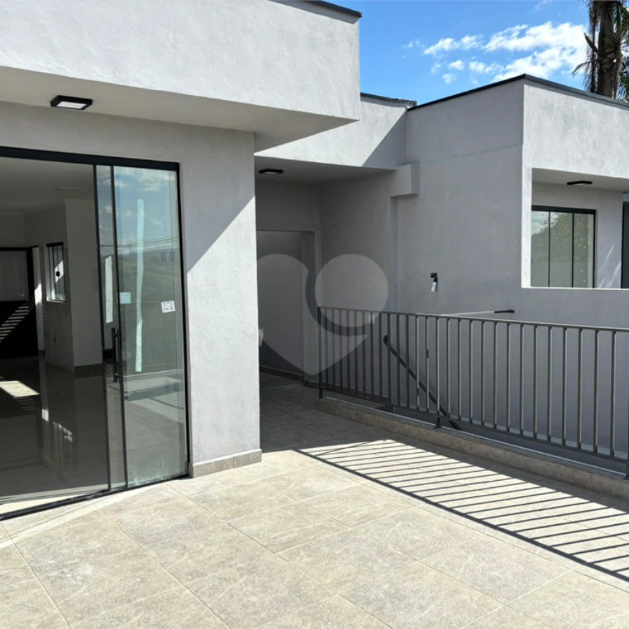 Casa à venda com 2 quartos, sendo 1 suíte, em Jardim Nova Suiça, Piracaia, SP