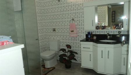 Sobrado à venda com 3 quartos, sendo 1 suíte, em Jaguaré, São Paulo, SP