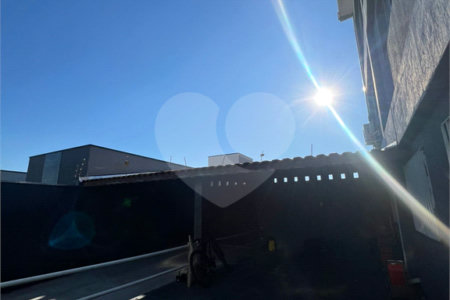 Apartamento à venda com 3 quartos, sendo 1 suíte,  em Vila Suissa, Mogi das Cruzes, SP