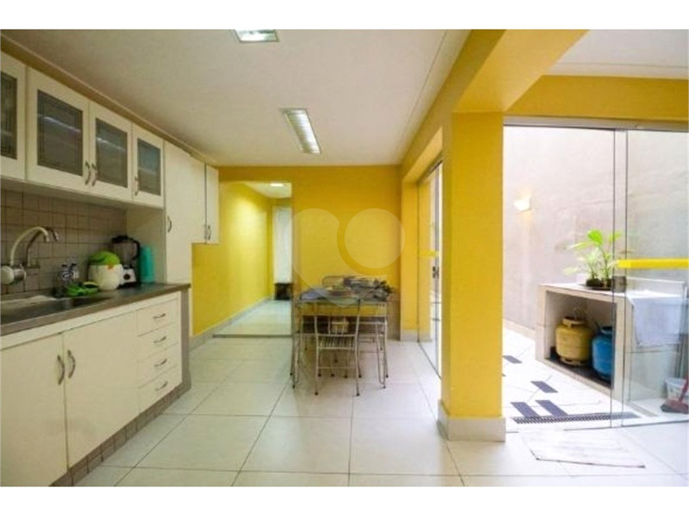 Casa à venda com 2 quartos, sendo 1 suíte, em Vila Monumento, São Paulo, SP