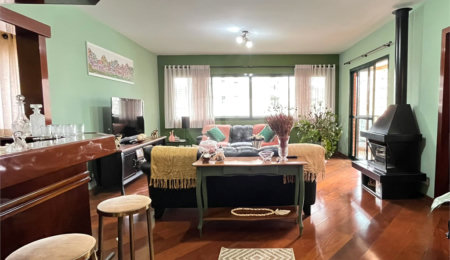 Apartamento à venda com 3 suítes em Moema, São Paulo, SP