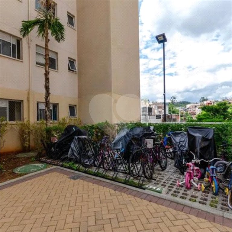 Apartamento à venda com 2 quartos em Vila Zat, São Paulo, SP