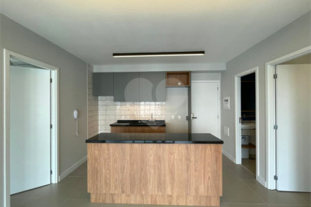 Apartamento à venda com 2 suítes em Pinheiros, São Paulo, SP