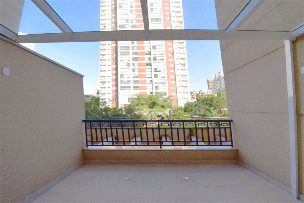 Apartamento à venda com 3 suítes em Vila Romana, São Paulo, SP
