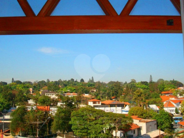 Sobrado à venda com 3 quartos, sendo 1 suíte,  em Brooklin Velho, São Paulo, SP