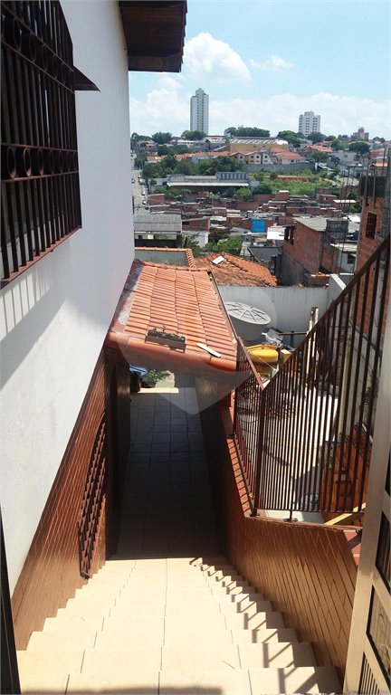 Casa à venda com 3 quartos em Vila Babilônia, São Paulo, SP