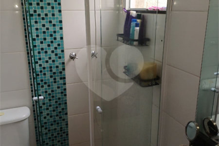Casa à venda com 3 quartos, sendo 1 suíte,  no condomínio Residencial Shekinah, São Paulo - SP