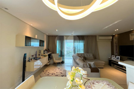 Apartamento à venda ou para alugar com 3 suítes em Vila Dayse, São Bernardo do Campo, SP