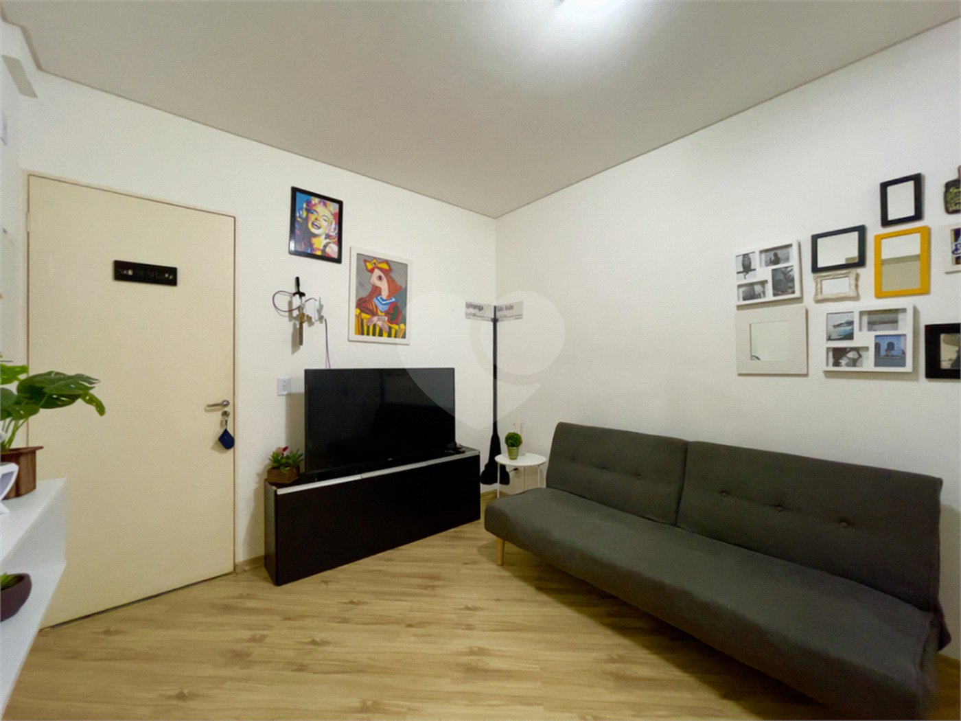 Apartamento à venda com 1 suíte, em República, São Paulo, SP