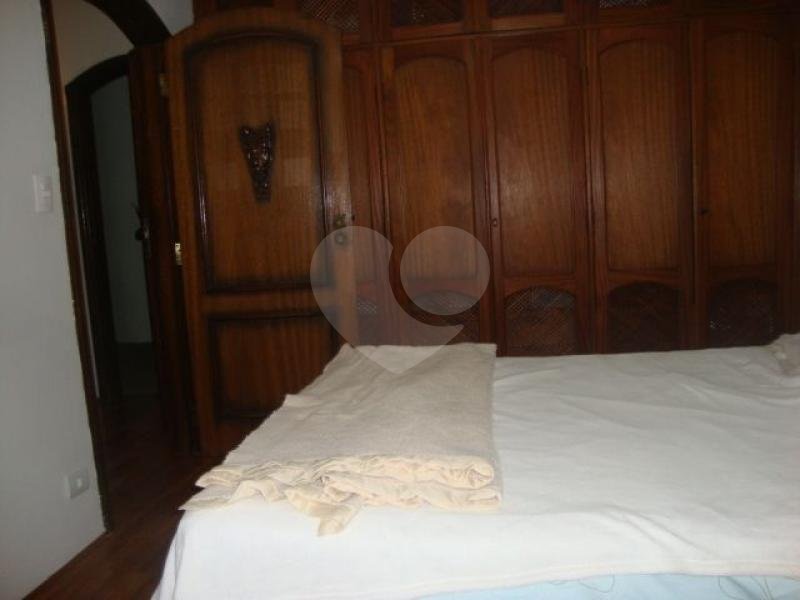Sobrado à venda com 3 quartos, sendo 1 suíte, em Jardim Franca, São Paulo, SP