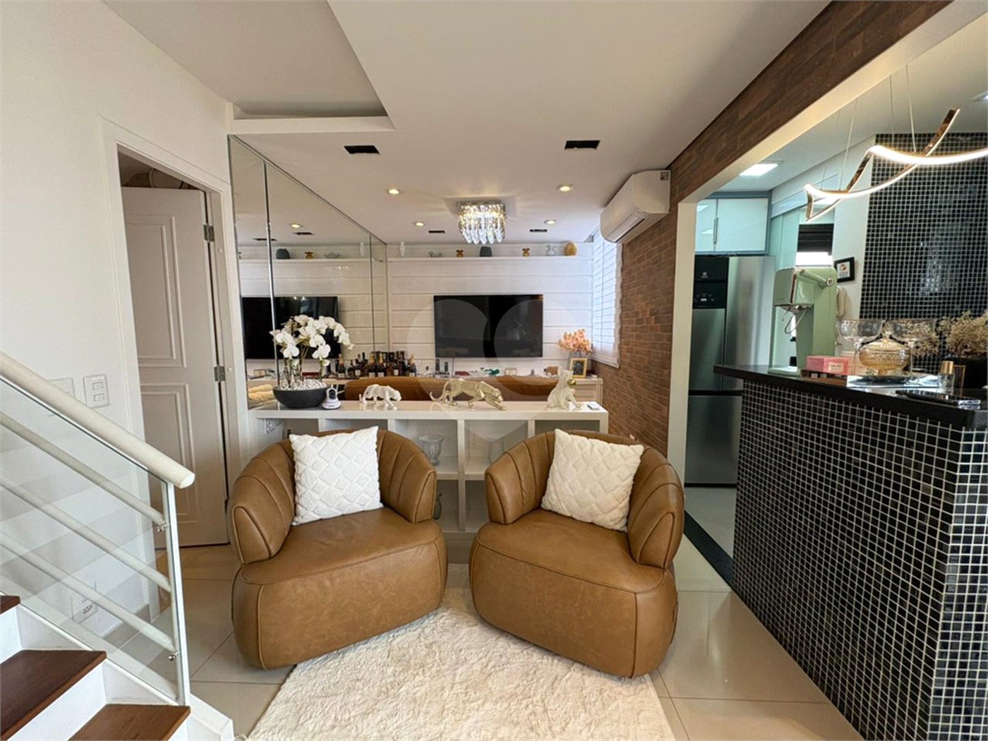 Duplex à venda com 2 suítes em Indianópolis, São Paulo, SP