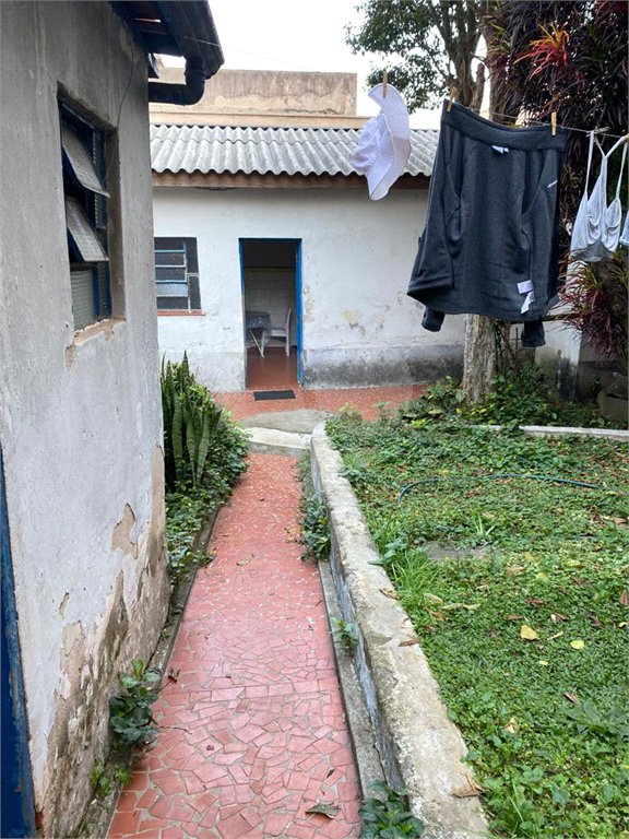Casa à venda com 3 quartos, sendo 1 suíte, em Indianópolis, São Paulo, SP