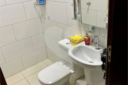 Casa à venda com 3 quartos, sendo 1 suíte, em Vila Miranda, Sumaré, SP