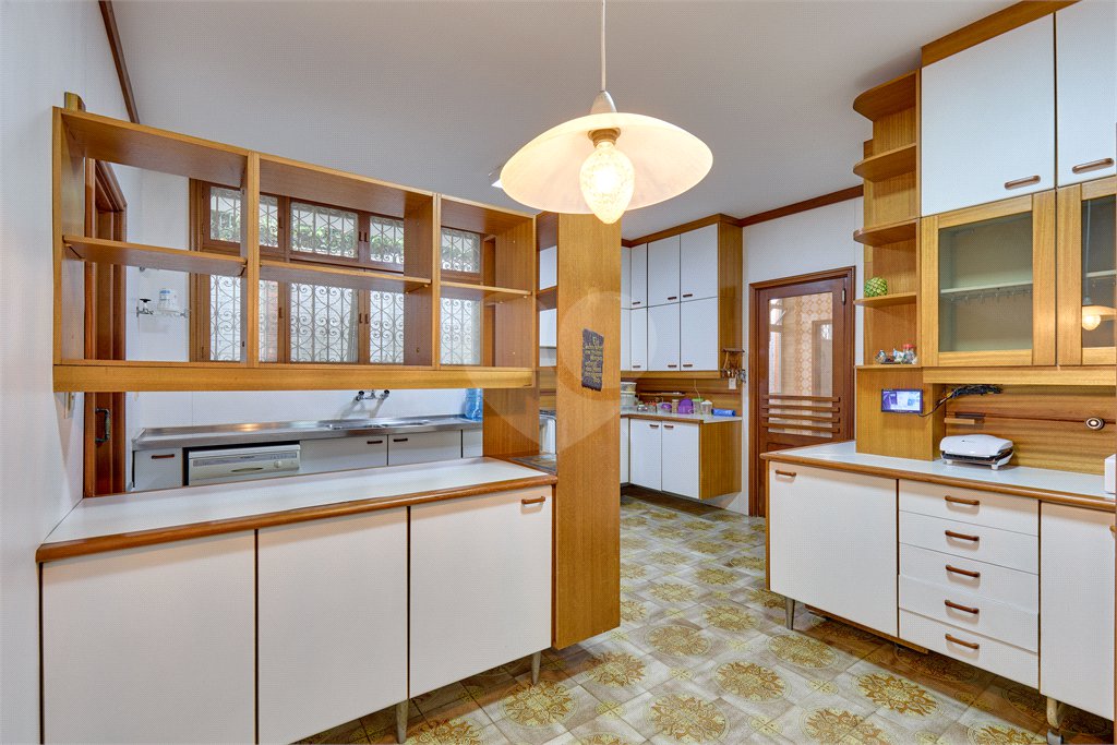 Casa Térrea à venda com 3 quartos, sendo 1 suíte, em Chácara Monte Alegre, São Paulo, SP