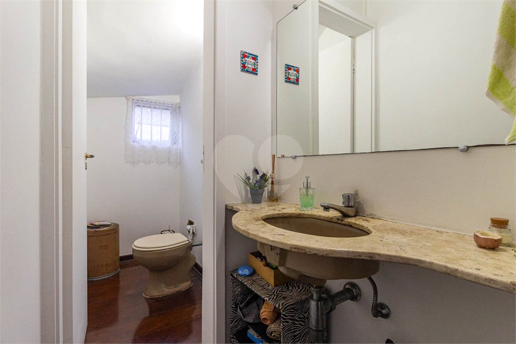 Casa de Vila à venda com 3 quartos, sendo 1 suíte, em Chácara Monte Alegre, São Paulo, SP