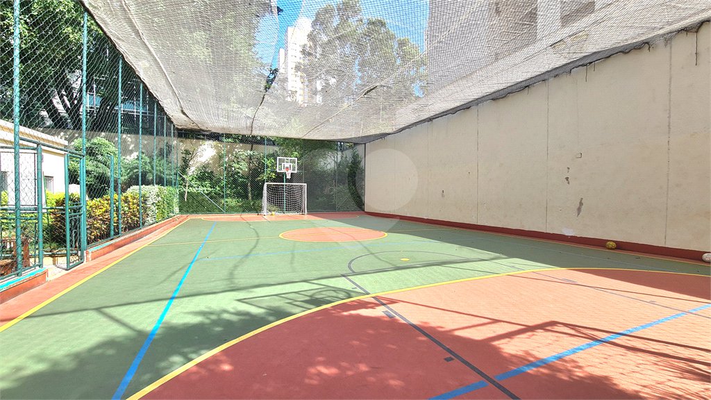 Apartamento à venda ou para alugar com 3 quartos, sendo 2 suítes, em Pinheiros, São Paulo, SP