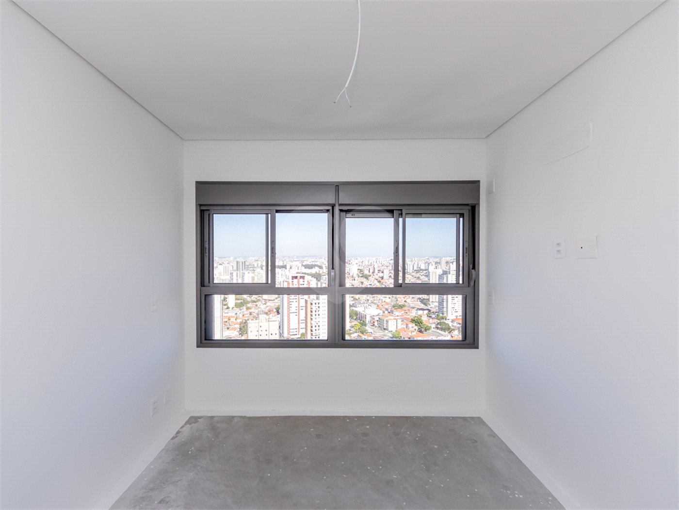 Apartamento à venda com 4 quartos, sendo 2 suítes, em Vila Gumercindo, São Paulo, SP