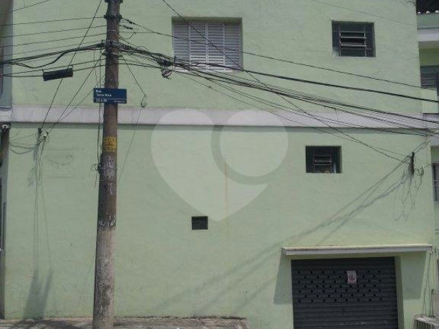 Sobrado à venda com 3 quartos no Brasilândia, São Paulo, SP