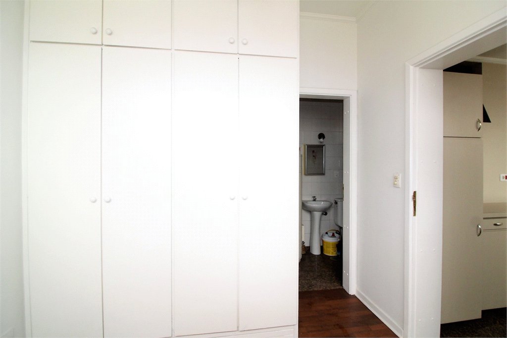 Apartamento à venda com 4 quartos, sendo 3 suítes, em Santo Amaro, São Paulo, SP