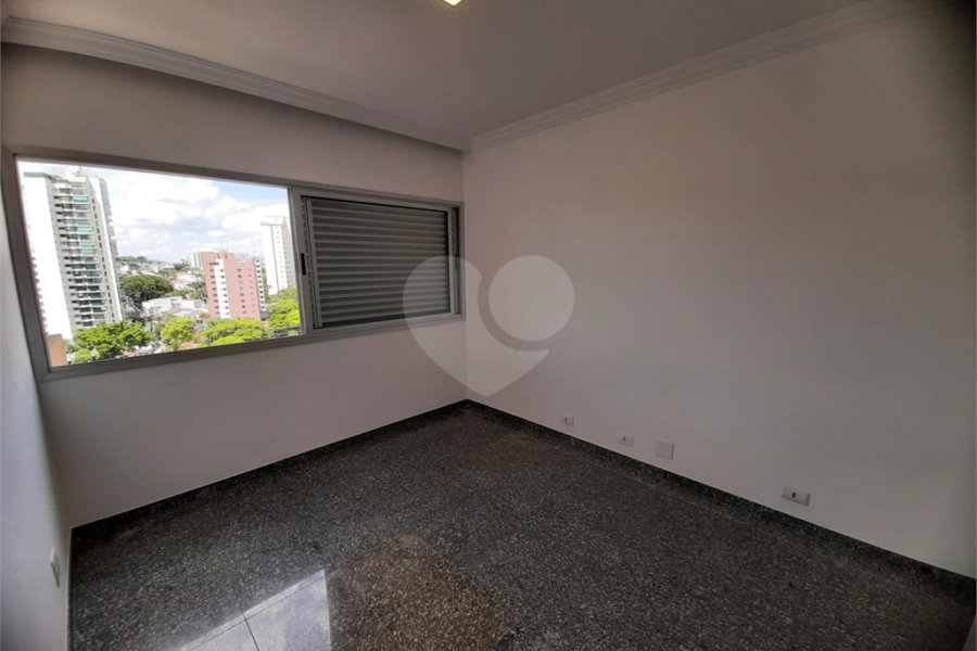 Apartamento à venda com 3 quartos, sendo 1 suíte, em Santana, São Paulo, SP