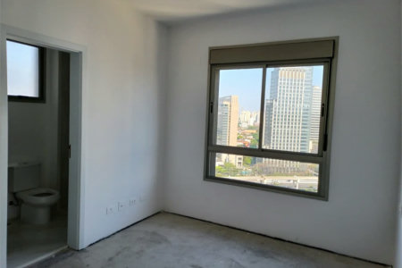 Apartamento à venda com 4 suítes em Real Parque, São Paulo, SP