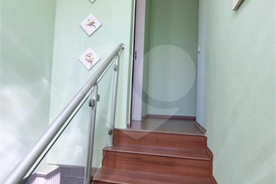 Sobrado à venda com 4 quartos, sendo 1 suíte, em Tremembé, São Paulo, SP