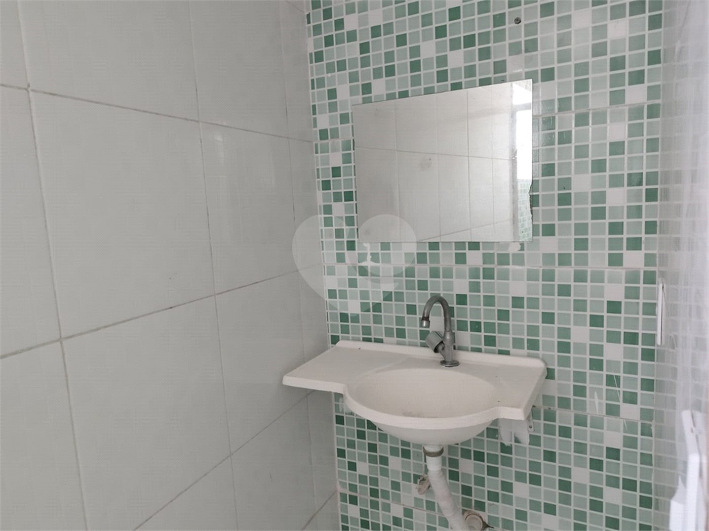 Casa à venda com 2 quartos em Vila Santa Rita, Sorocaba, SP