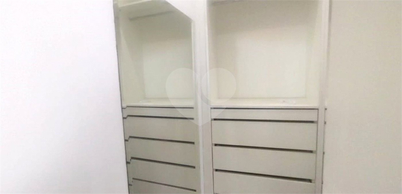 Casa à venda com 3 quartos, sendo 1 suíte, em Campo Grande, Rio de Janeiro, RJ
