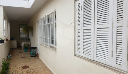 Sobrado à venda com 3 quartos, sendo 1 suíte,  em Jardim Prudência, São Paulo, SP