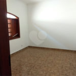 Sobrado à venda com 5 quartos, sendo 1 suíte, em Vila Esperia Ou Giglio, Atibaia, SP