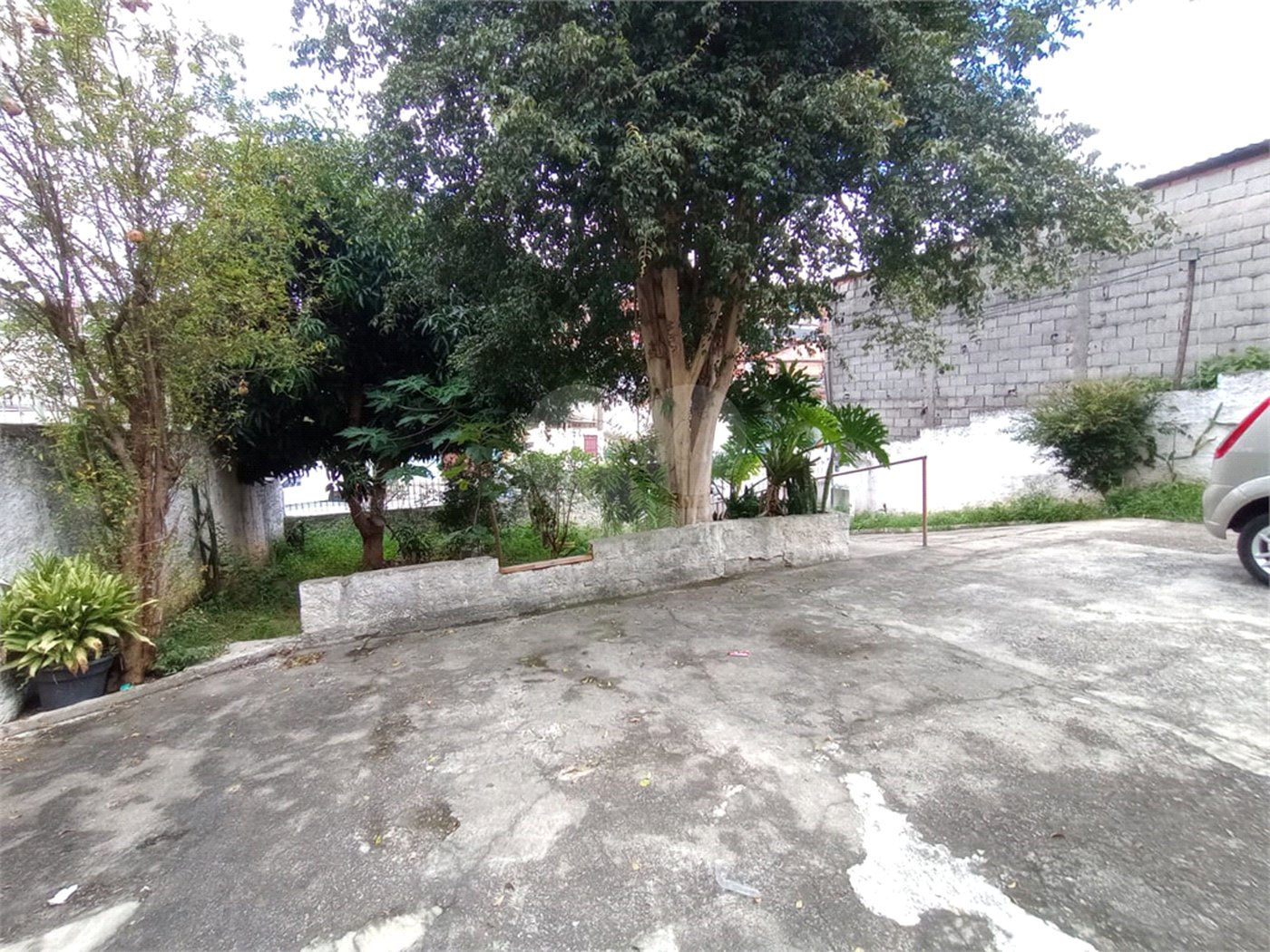 Casa Térrea à venda com 3 quartos, sendo 1 suíte, em Jardim São Luís, São Paulo, SP