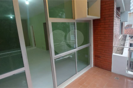 Apartamento à venda com 2 quartos em Copacabana, Rio de Janeiro, RJ