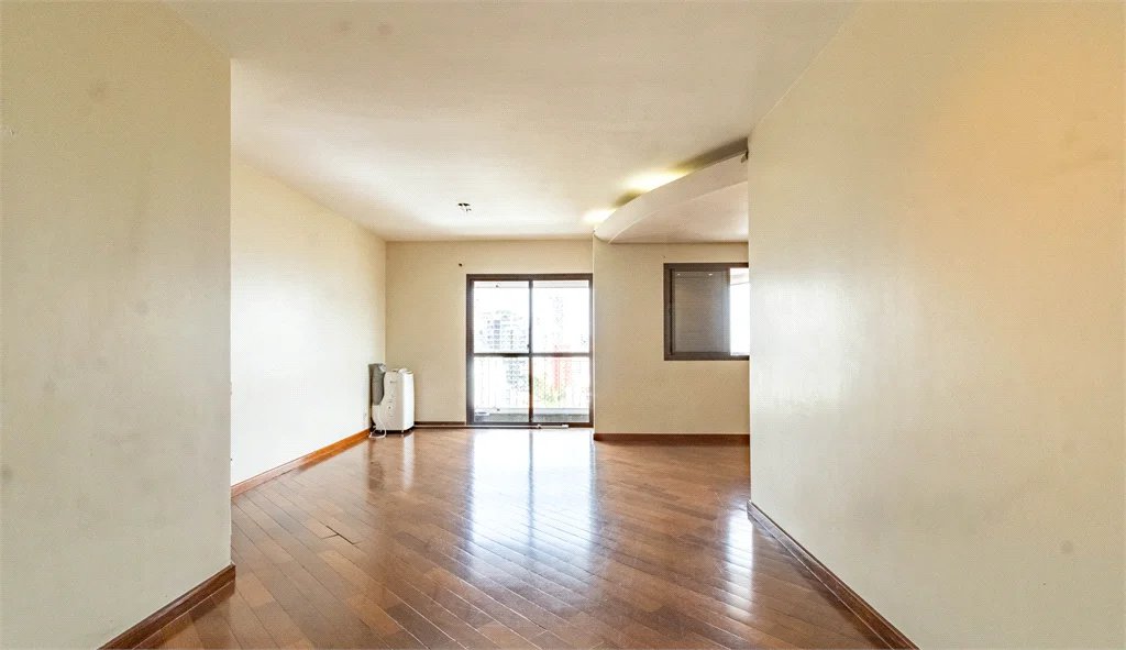 Apartamento à venda com 3 quartos, sendo 1 suíte, em Sumarezinho, São Paulo, SP