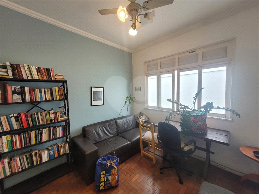 Apartamento à venda com 2 quartos, sendo 1 suíte, em Laranjeiras, Rio de Janeiro, RJ