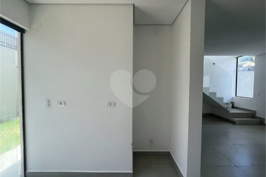 Casa à venda com 2 suítes em Boraceia, Bertioga, SP