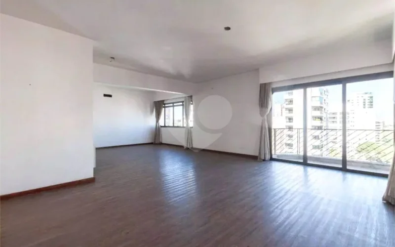 Cobertura à venda com 4 quartos, sendo 3 suítes,  em Planalto Paulista, São Paulo, SP