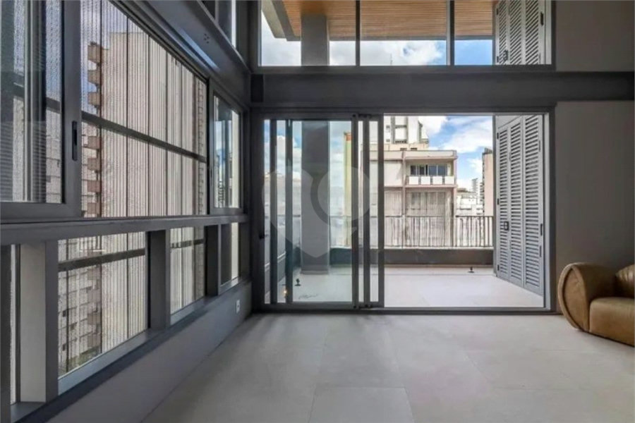 Apartamento Duplex à venda no Jardim Paulista