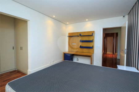 Apartamento à venda com 4 suítes em Alto da Boa Vista, São Paulo, SP
